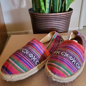 NWOT Report Multicolor Espadrilles